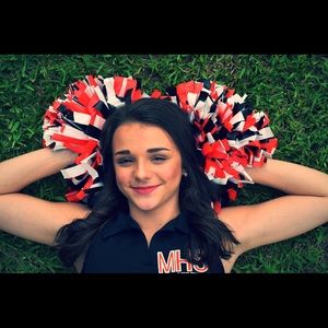 Meet your Posher, Macee